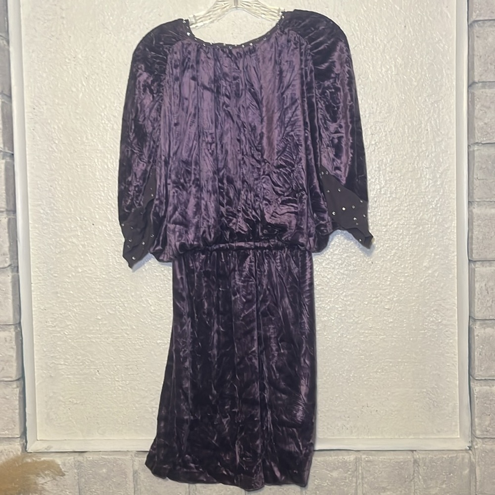 Juicy Couture Deep Purple Women's crushed velvet v-neck dress size medium - Picture 9 of 10